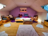 Schlafzimmer DG