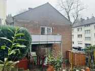 Hausansicht Balkon