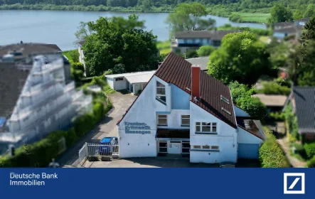 Frontansicht - Sonstige Immobilie kaufen in Kiel - Mehrfamilienhaus mit Gewerbeanteil in TOP-Lage mit Blick auf den Russee