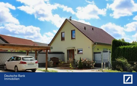 Frontansicht - Haus kaufen in Rüdnitz - Energiewunder! - Sehr effizientes Allergiker-freundliches Haus mit Ausbaureserve in Rüdnitz