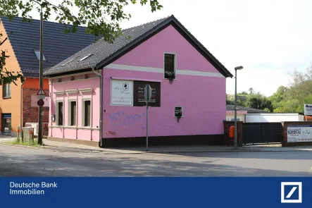 Titelbild - Büro/Praxis mieten in Berlin - VERKEHRSGÜNSTIG |Repräsentatives Haus zur gewerblichen Nutzung inklusive Grundstück und Remise. 