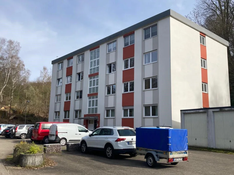 Außenansicht - Wohnung mieten in Saarbrücken - **Großzügig geschnittene 4 ZKB Mietwohnung in Saarbrücken-Scheidt!!**