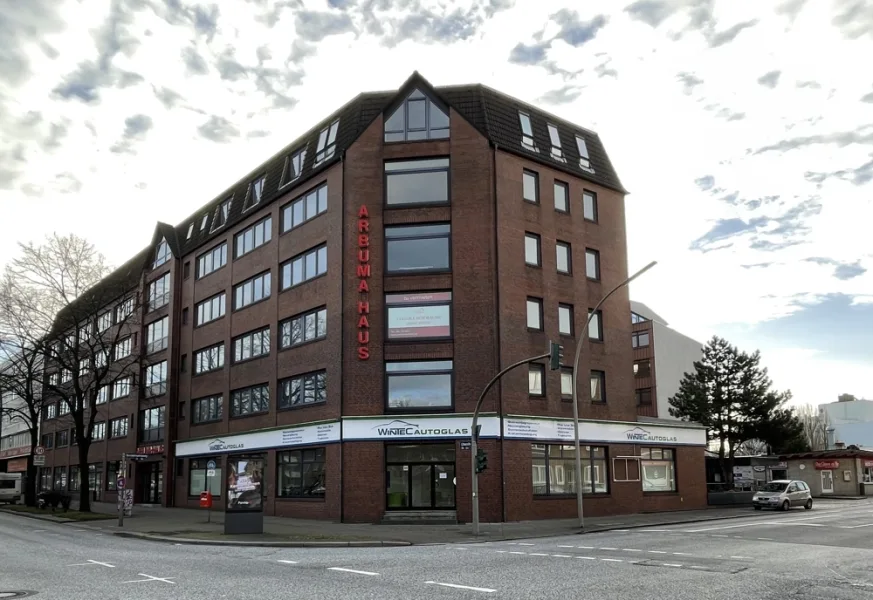 Ansicht - Büro/Praxis mieten in Hamburg - Großzügige Bürofläche in zentraler Lage Hamburgs
