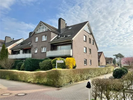 Ansicht - Wohnung kaufen in Schenefeld - Großzügig geschnittene Wohnung mit Galerie in ruhiger Lage von Schenefeld!