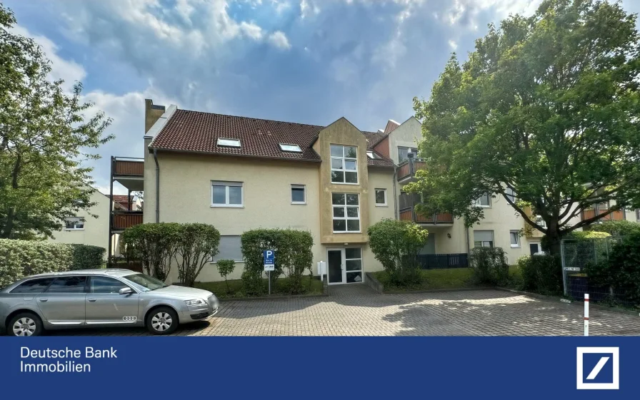 Ansicht Gebäude - Wohnung kaufen in Kesselsdorf - Erdgeschosswohnung mit Terrasse