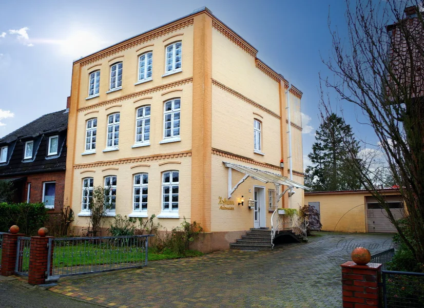  - Haus kaufen in Lauenburg/Elbe - Zweifamilienhaus mit Gewerbeoption