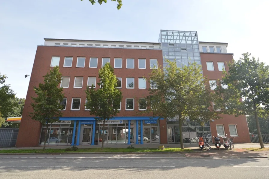 Hausansicht - Büro/Praxis mieten in Hamburg / Hamm-Mitte - Zentral gelegene Bürofläche in Hamburg-Hamm zu vermieten!