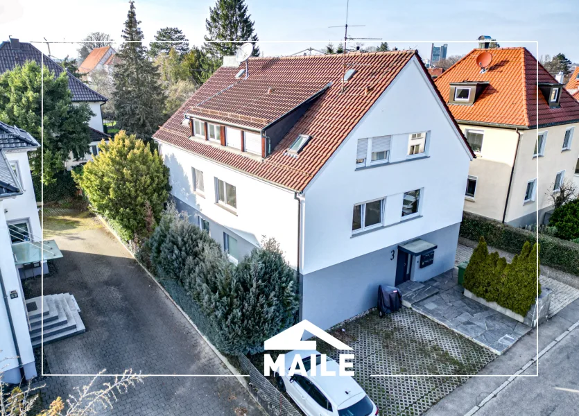  - Haus kaufen in Stuttgart Vaihingen - Modernisiertes 4-Parteien Mehrfamilienhaus in begehrter Lage von Stuttgart-Vaihingen!