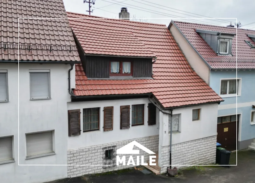  - Haus kaufen in Leonberg - Gemütliches Einfamilienhaus in zentraler Lage von Leonberg-Höfingen!