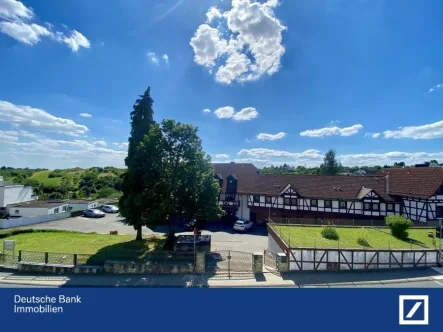 Blick vom Balkon - Wohnung kaufen in Bad Soden - Wohnfühl-Wohnen / Architektur-Wohnung mit Lebensqualität