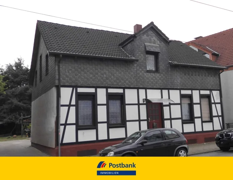 Ansicht - Haus kaufen in Bochum - 3- Familienhaus mit großem Grundstück in Bochum Wattenscheid zu verkaufen