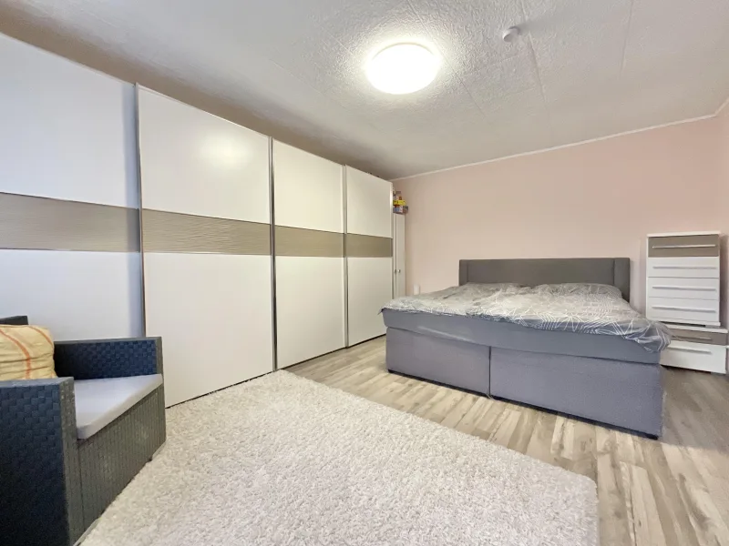 Schlafzimmer EG