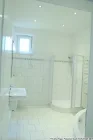 Badezimmer-untere-Ebene