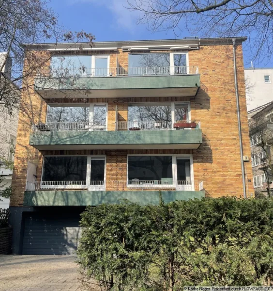 Ansicht-Straße - Wohnung kaufen in Hamburg - WOHNEN IN ALSTERNÄHE