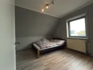 Schlafzimmer 2 OG