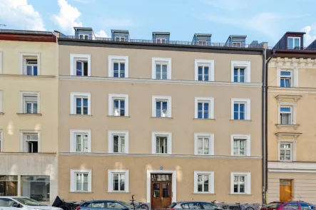 Titelbild - Wohnung kaufen in München - Maxvorstadt - Schöne 2-Zimmerwohnung mit Balkon