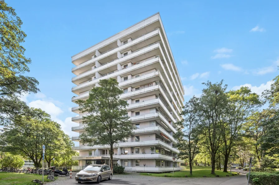 Titelbild - Wohnung kaufen in München - Helle 3-Zimmer-Wohnung in ruhiger Lage direkt am Ostpark