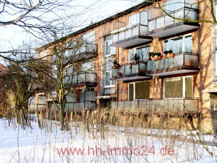 Titelbild - Wohnung mieten in Hamburg - 2-Zimmer-Whg. HH-Rahlstedt 60m² mit Balkon