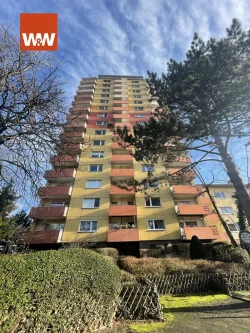 Ansicht - Wohnung kaufen in Frankfurt am Main / Bockenheim - Komplett modernisierte, gemütliche Single Wohnung mit Loggia und Skyline Blick in Frankfurt/Bockenheim