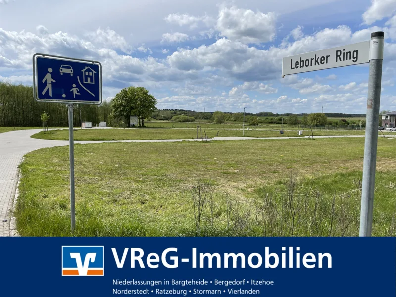 Galerie - Grundstück kaufen in Lauenburg/Elbe - erschlossene Baugrundstücke zur sofortigen Bebauung in herrlicher Naturlage am Rand von Lauenburg