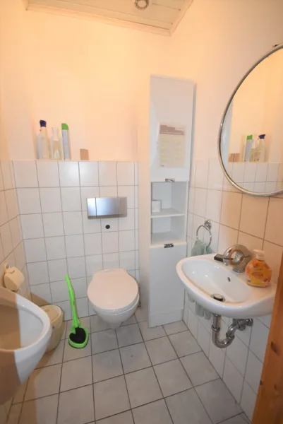 Gäste-WC Wohnung EG + 1. OG