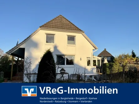 Frontansicht - Haus kaufen in Tangstedt - Energieeffizientes Einfamilienhaus in ruhiger Sackgassenlage von Tangstedt (Stormarn)