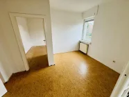 Durchgangszimmer EG