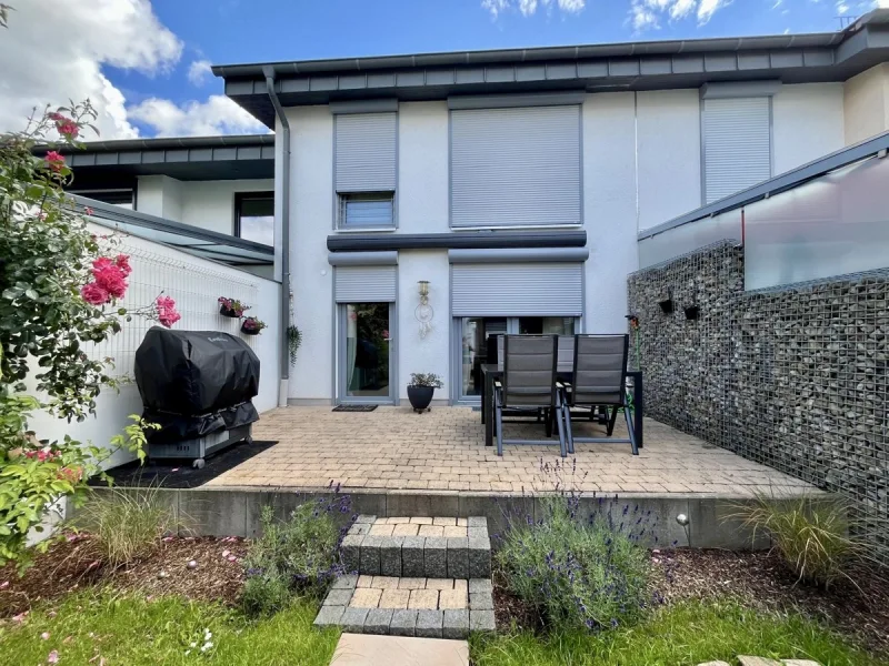 Ansicht Garten - Haus kaufen in Soest - Reihenmittelhaus mit niedrigen Energiekosten im schönen Hanseviertel!