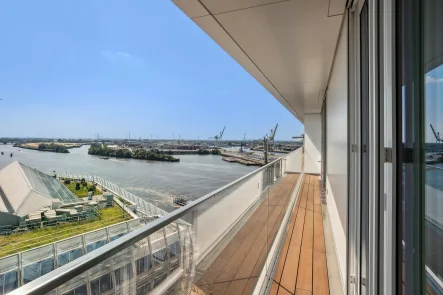 Ausblick Richtung Süd-/Osten - Wohnung kaufen in Hamburg, HafenCity - Unverbaubarer Blick über den Baakenhafen im Luxus-Neubauprojekt "FiftyNine"