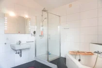 2 OG | Badezimmer