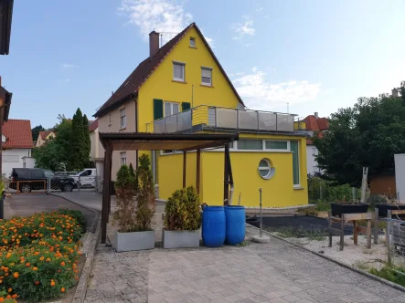 Rückansicht - Haus kaufen in Heilbronn - HN-Böckingen 1-2 Fam.-Haus ....Ideal für Handwerker !!!