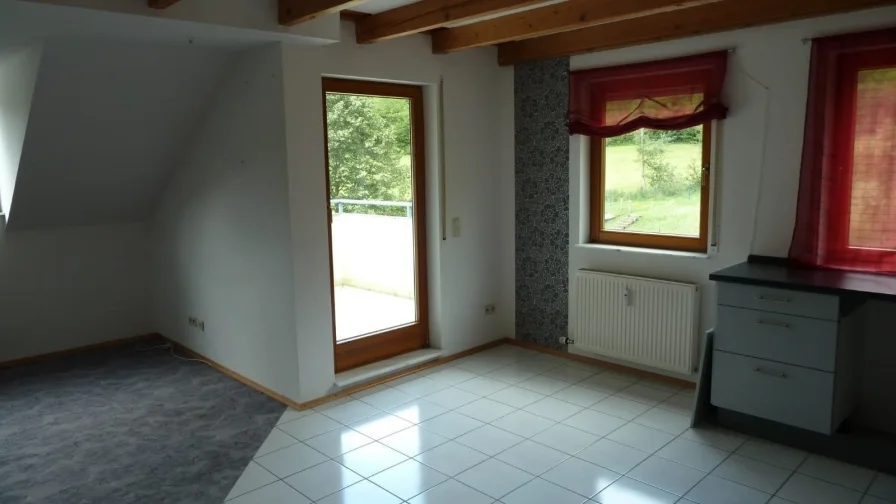 Wohnzimmer - Küche - Wohnung kaufen in Widdern - Attraktive 3 Zimmer Maisonetten Wohnung in Widdern in einer ruhigen Wohngegend.