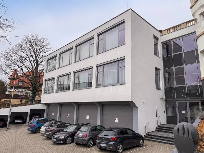 Gebäudeansicht - Büro/Praxis mieten in Nürtingen - Büro mit Archiv * ruhige Innenstadtlage * Aufzug * 13 Stpl.