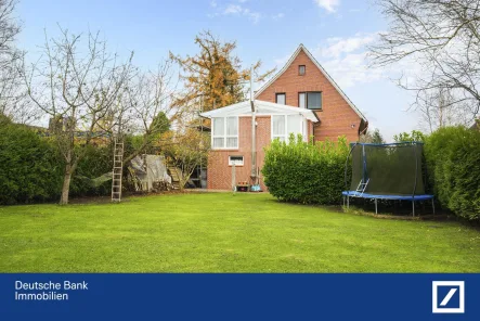 Außenansicht - Haus kaufen in Buxtehude - Einfamilienhaus mit so vielen Möglichkeiten mit direktem Naturblick!