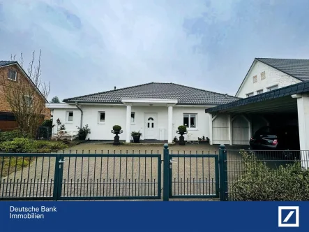 Außenansicht - Haus kaufen in Henstedt-Ulzburg - Traumhaus in ruhiger Wohnlage 