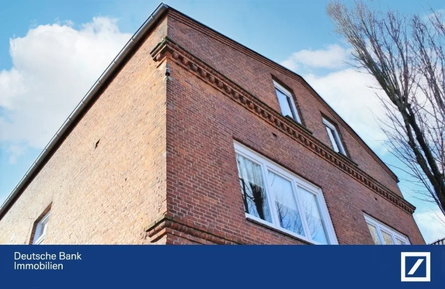 Herzlich willkommen! - Haus kaufen in Heide - Zweifamilienhaus im Herzen von Heide