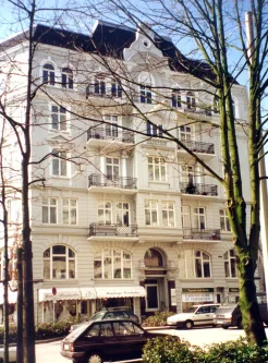 Hausansicht - Büro/Praxis mieten in Hamburg - Büro- oder Praxisräume im II. OG, Kaiser-Wilhelm-Straße 47, 20355 Hamburg