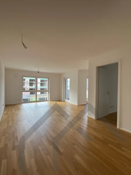 Wohn-Esszimmer - Wohnung kaufen in Homburg - 3-Zimmer-Wohnung mit Loggia im 2.OG