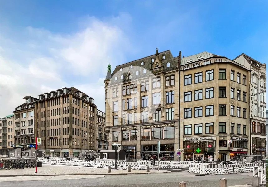 Außenansicht - Büro/Praxis mieten in Hamburg - bürosuche.de: Moderne Bürofläche mit Klimatisierung in Hamburger Rathausnähe mieten!