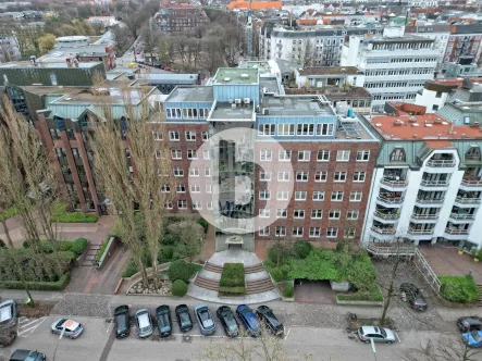 Außenaufnahme - Büro/Praxis mieten in Hamburg - bürosuche.de: Idyllisches Arbeiten am Goldbekkanal! Büro oder Praxis mieten in Winterhude!