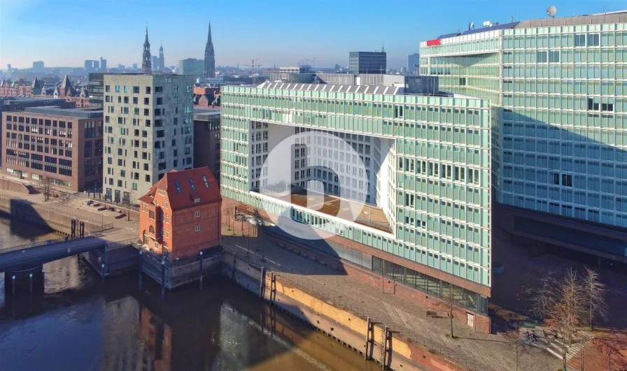 Außenansicht - Büro/Praxis mieten in Hamburg - Weitblick auf den Lohsepark! Top-Büros in der Ericusspitze zu vermieten - Hafencity Hamburg