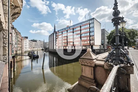 Außenansicht - Büro/Praxis mieten in Hamburg - bürosuche.de: Büros direkt am Fleet mit Speicherstadtblick zu vermieten!