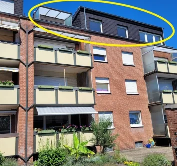 Rückansicht und Lage - Wohnung kaufen in Dorsten - Holsterhausen ++ Familienwohnung ++ große Räume ++ 2 Bäder ++ Süd-Loggia mit fantastischem Ausblick 