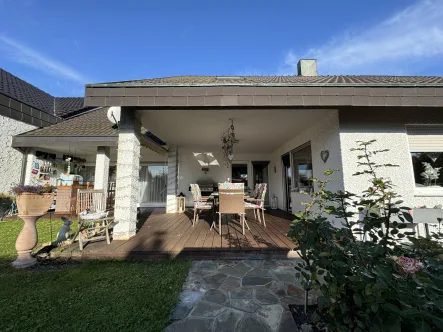 Gartenansicht - Haus kaufen in Waiblingen - Tolles Einfamilienhaus mit idealem Grundriss