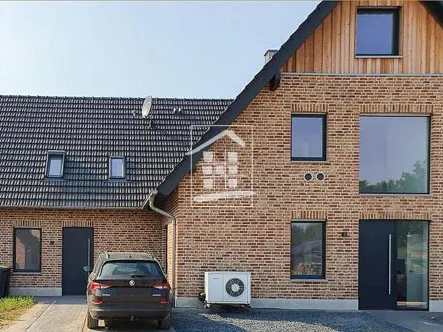 Frontansicht - Haus kaufen in Schermbeck - Wohntraum für Pferdeliebhaber