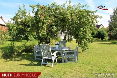 Lieblingsplatz im Garten - Haus kaufen in Sulzfeld - Gartenliebe