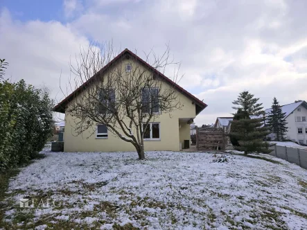 Seitenansicht - Haus kaufen in Riedlingen - Einfamilienhaus in ruhiger Lage