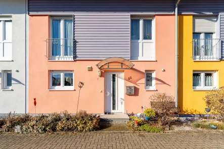 Eingang - Haus kaufen in Schopfheim - Wovon Familien träumen!! Tolles Reihenmittelhaus in guter Lage von Schopfheim