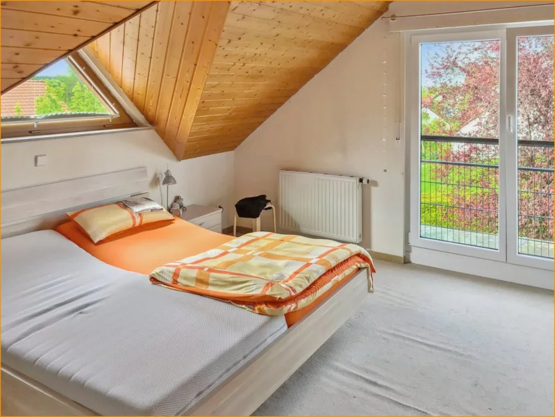 Schlafzimmer DG