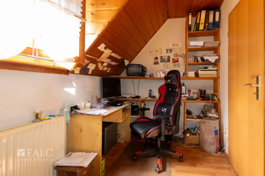 Vorderhaus - Kinder-/Arbeitszimmer